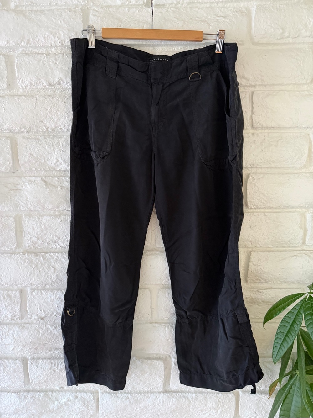 Sanctuary 100% Tencel Cargo Pants T-1 - Picture 3 of 7